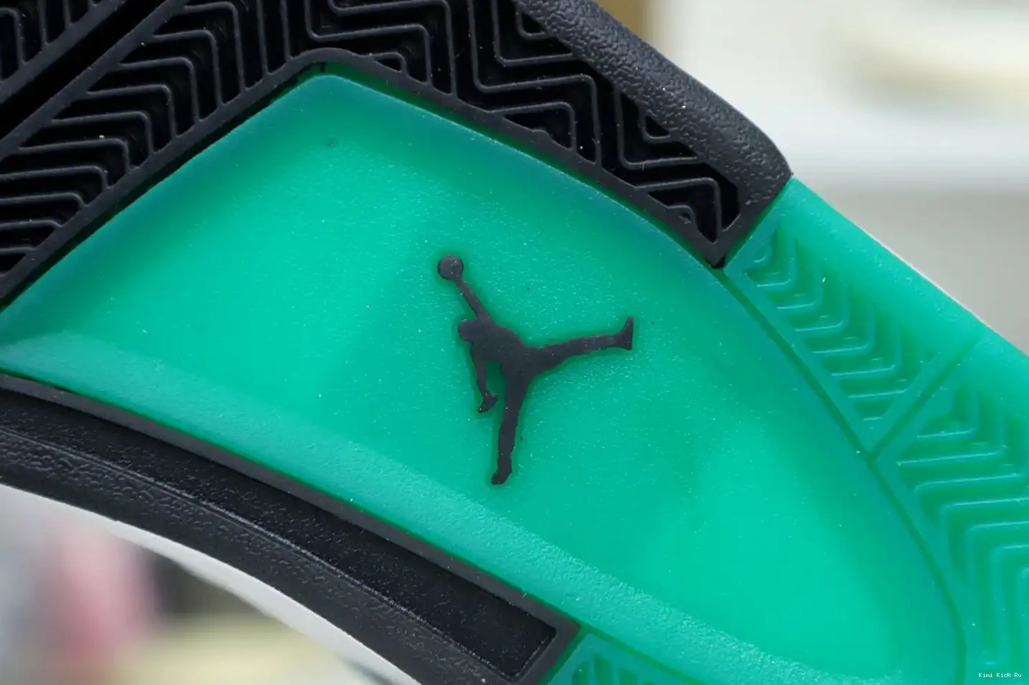 JORDAN 4 WMNS Kimikick AIR RETRO 'RAST 0811